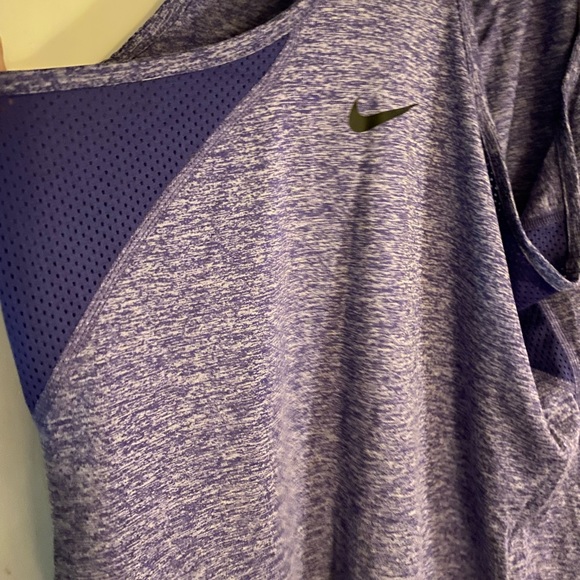 Ladies purple Nike racer back tank - Picture 2 of 10